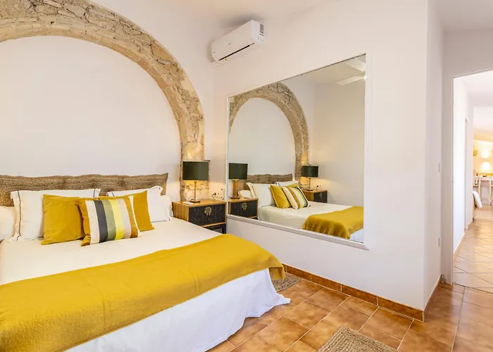 Atico La Casa Rosa - Parking Opcional Appartement