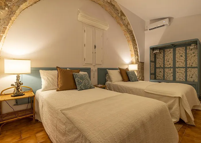 Atico La Casa Rosa - Parking Opcional דירה